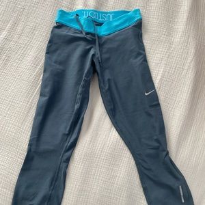 Nike Relay Performance Crop Leggings size S
